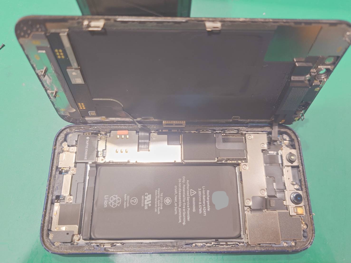 【大久保よりご来店】iPhone12miniのバッテリー交換修理をご依頼いただきました！